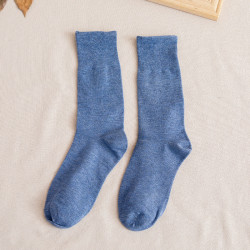 Высокие носки синего цвета